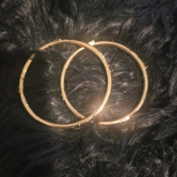 Chic Gold Bangle Bracelet Duo - Picture 8 of 12